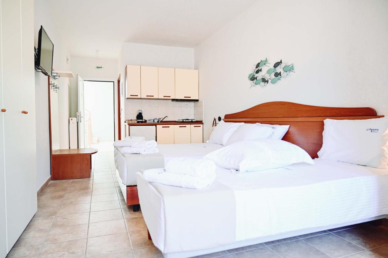 Kallithea  Jj Rooms Luxury Apartments מראה חיצוני תמונה